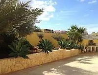 LMP Residence Acquamarina מלון למפדוזה
